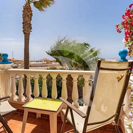 Apartment Delfines *